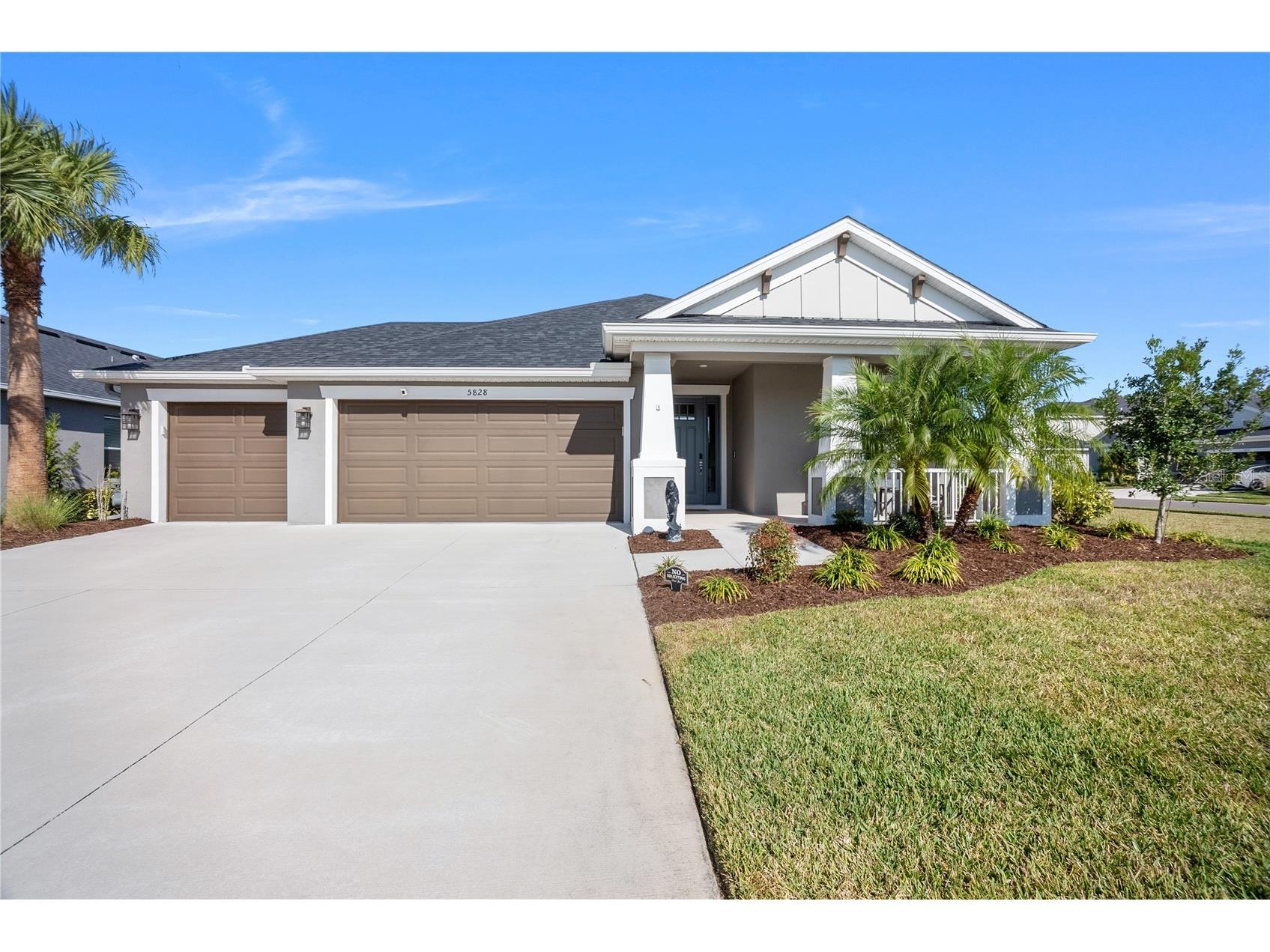 5828 Clairwood Court Palmetto FL 34221 A4676298 image1