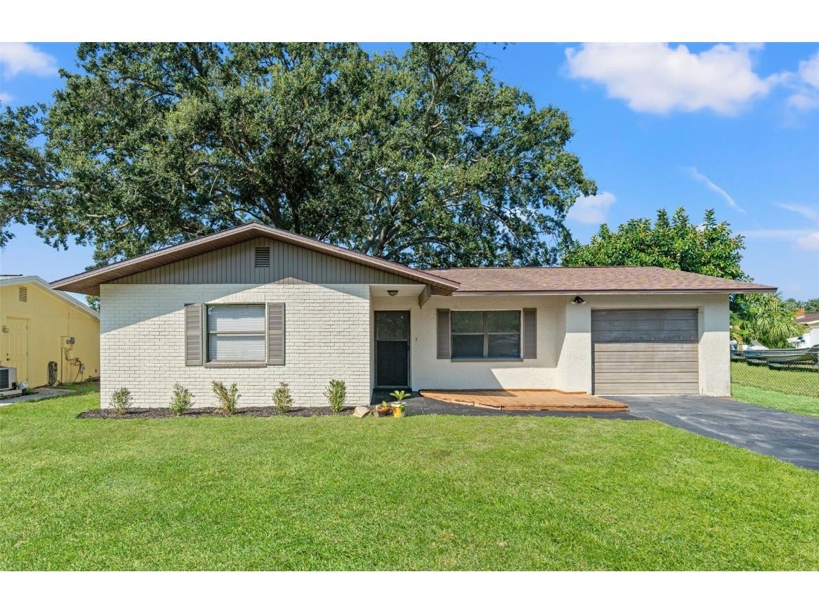 5828 Mariposa Drive Holiday FL 34690 TB8431619 image1