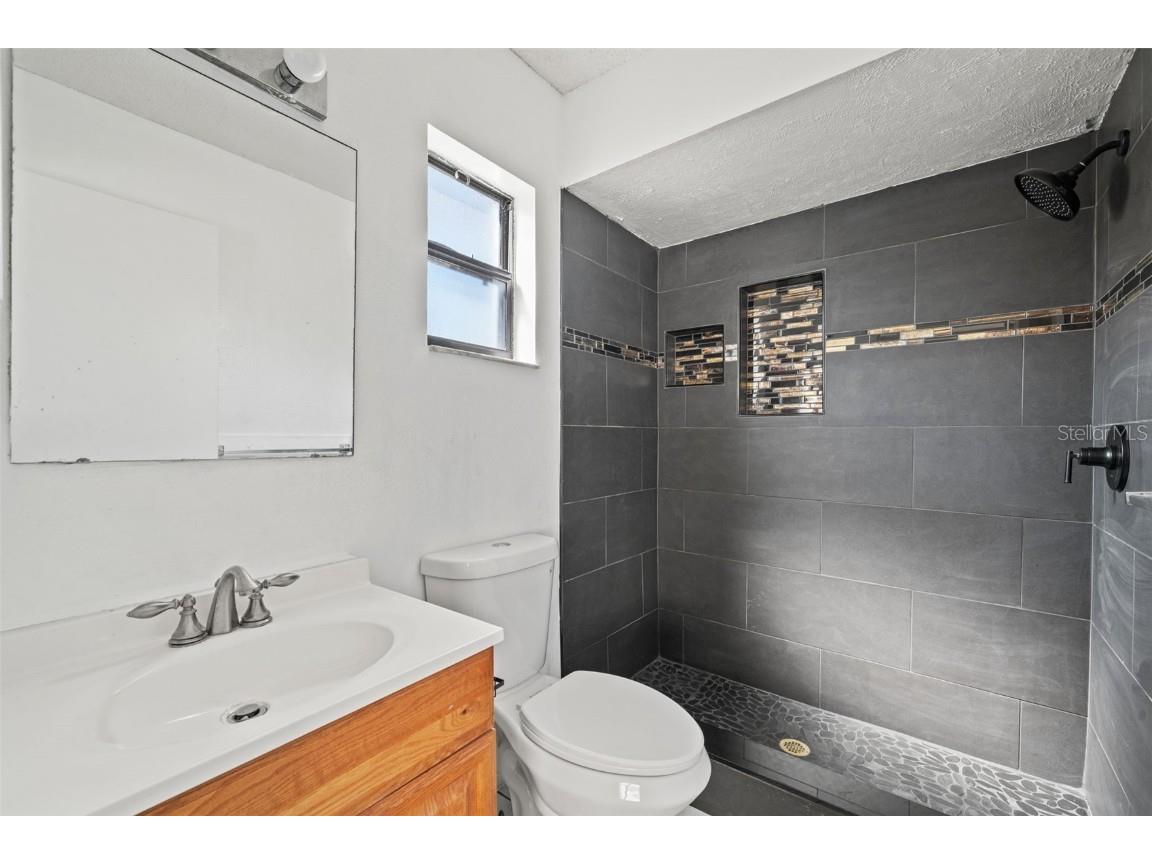 5828 Mariposa Drive Holiday FL 34690 TB8431619 image14