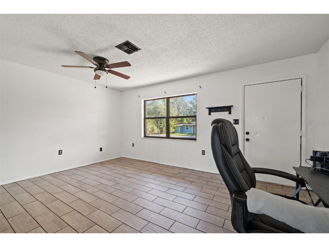 5828 Mariposa Drive Holiday FL 34690 TB8431619 image7