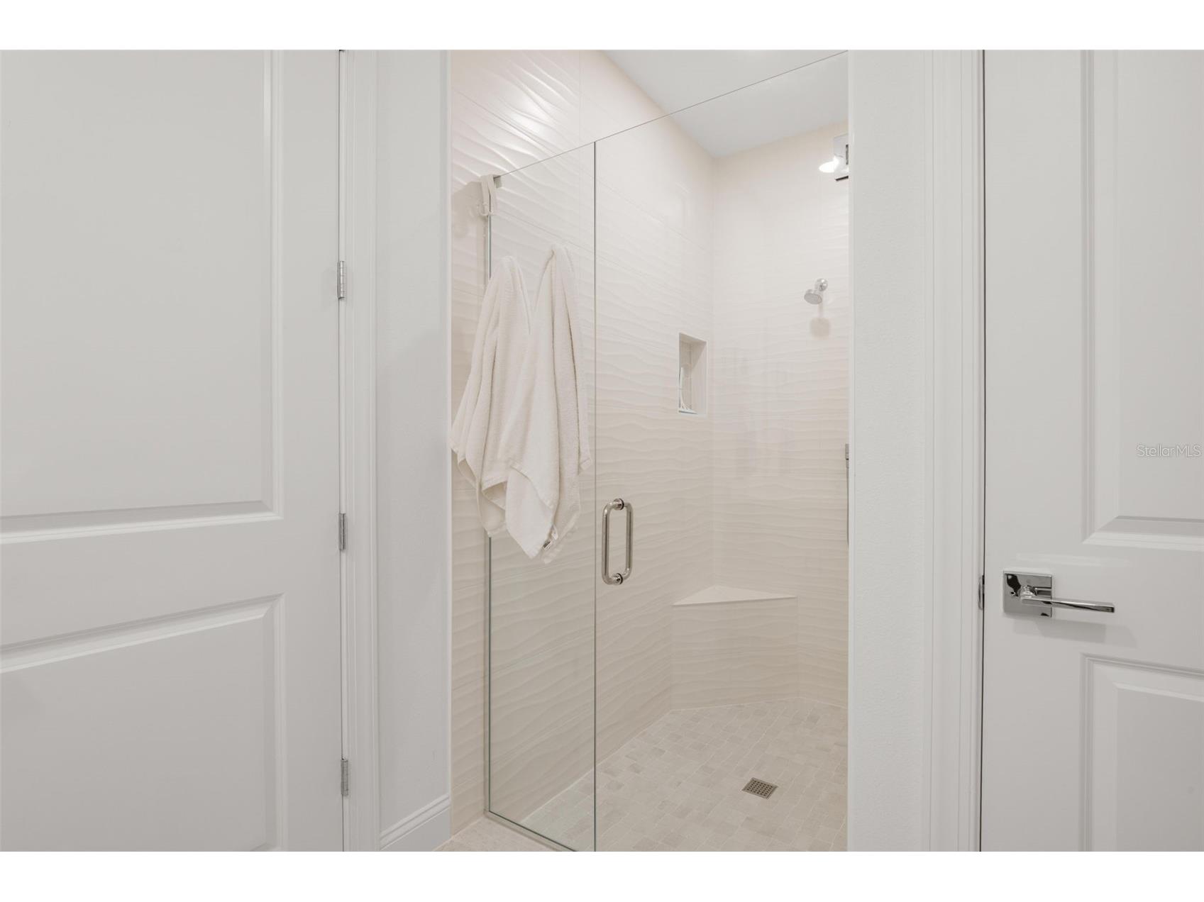 5828 Windbreak Court Apollo Beach FL 33572 TB8523071 image34