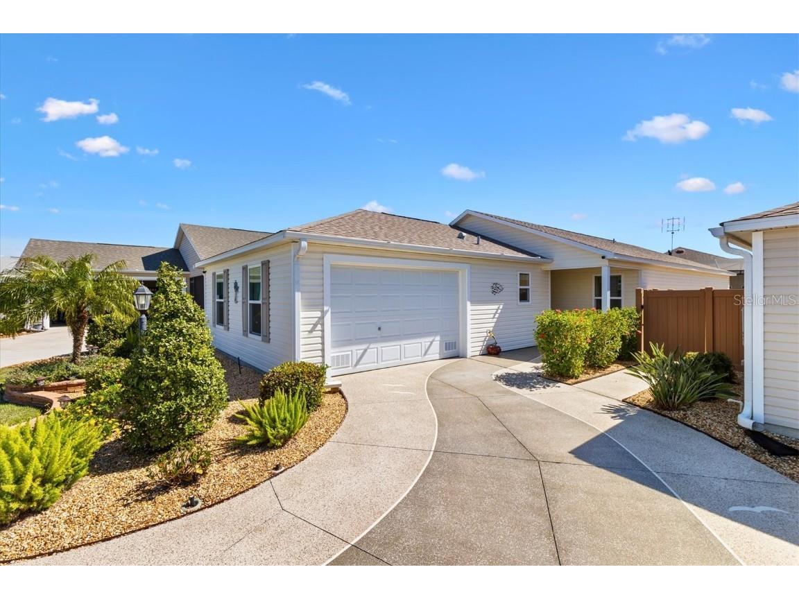 5829 Tupelo Terrace The Villages FL 32163 G5094681 image1