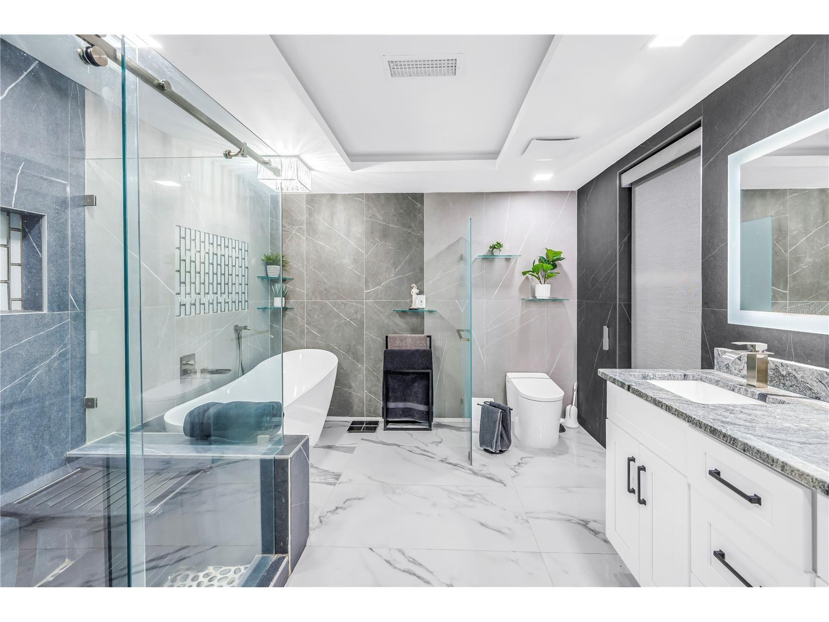 583 Crystal Drive Madeira Beach FL 33708 TB8474247 image11
