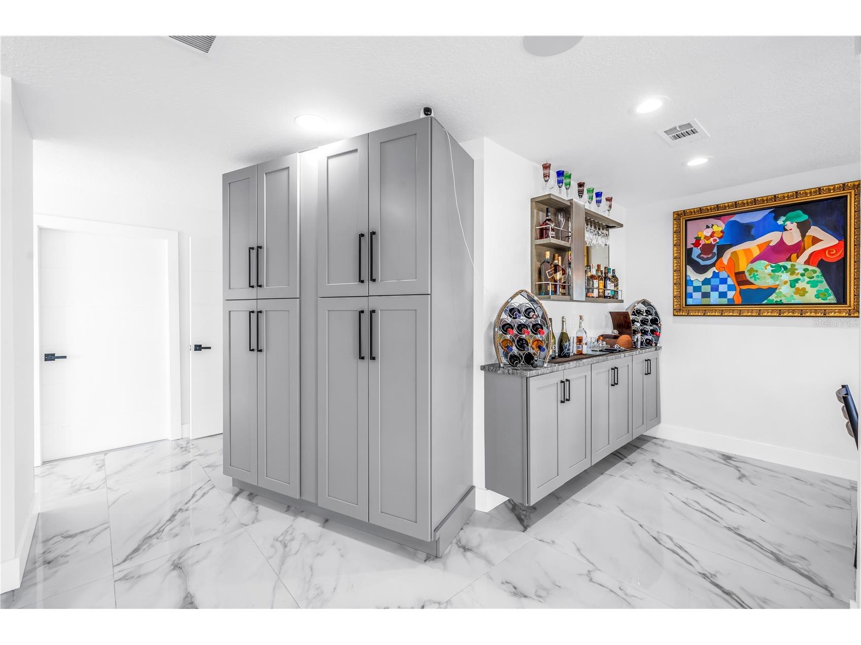583 Crystal Drive Madeira Beach FL 33708 TB8474247 image25