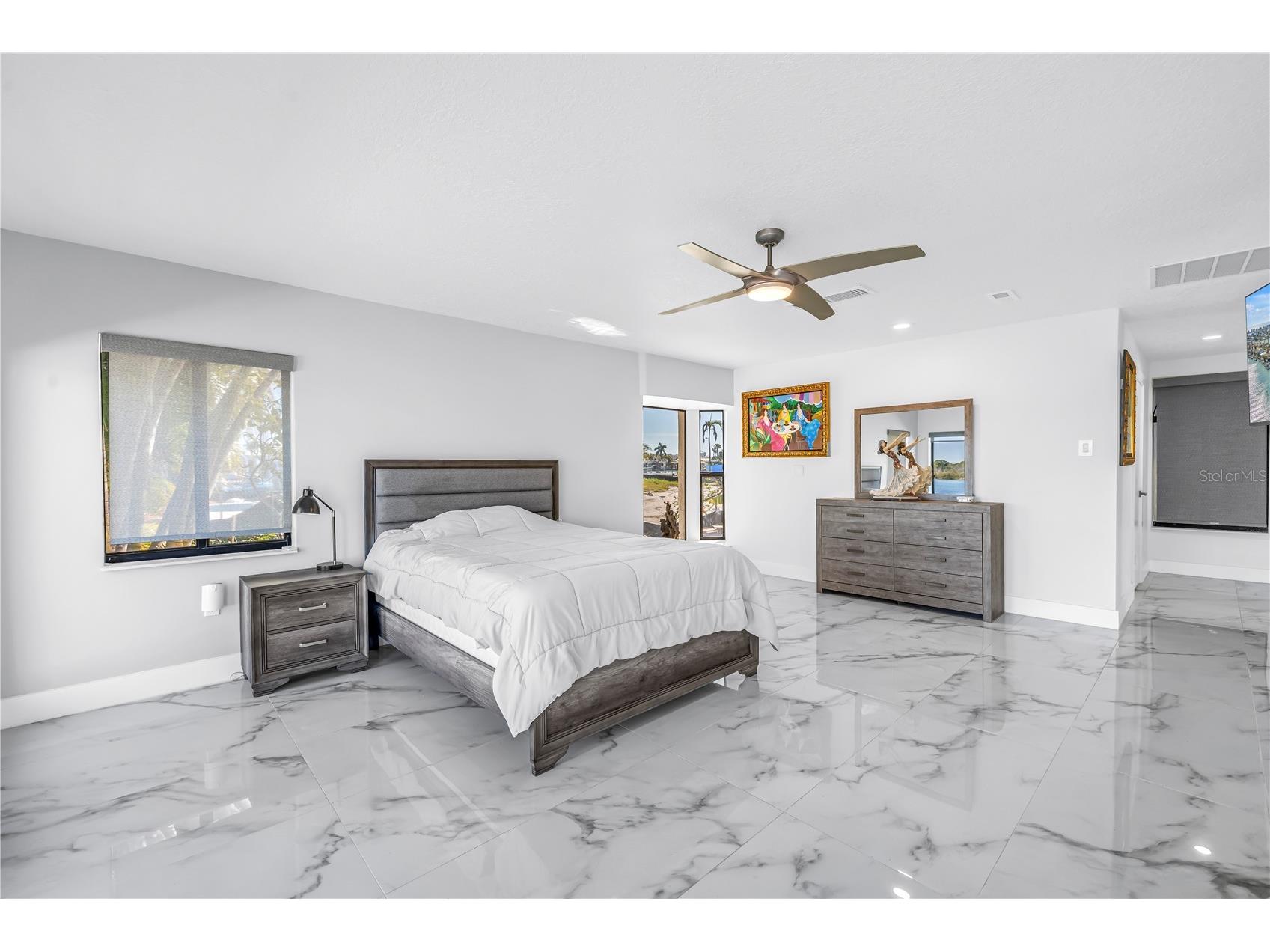 583 Crystal Drive Madeira Beach FL 33708 TB8474247 image33
