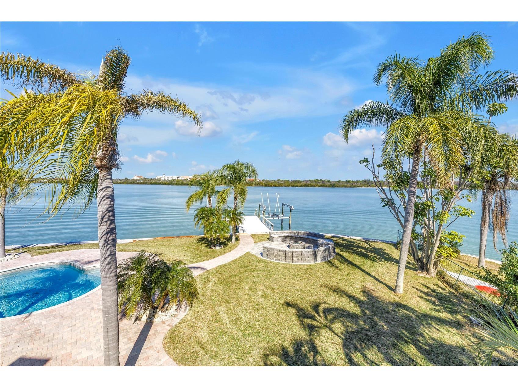 583 Crystal Drive Madeira Beach FL 33708 TB8474247 image54