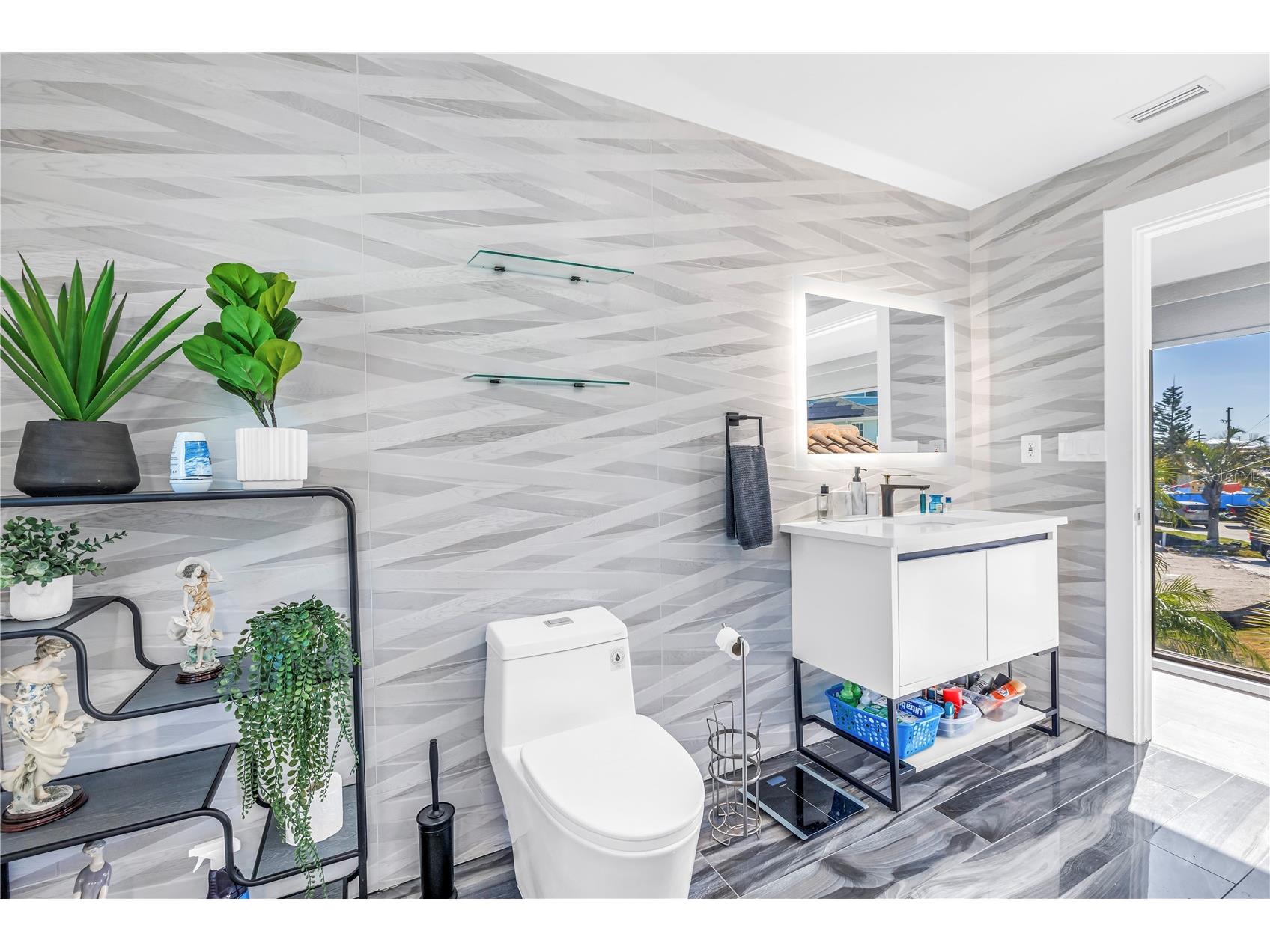 583 Crystal Drive Madeira Beach FL 33708 TB8474247 image57