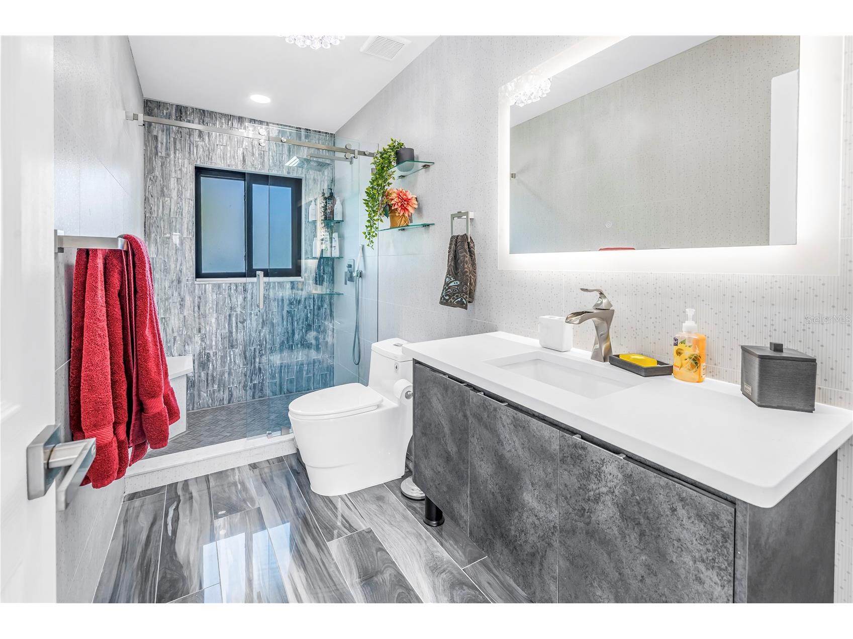 583 Crystal Drive Madeira Beach FL 33708 TB8474247 image61