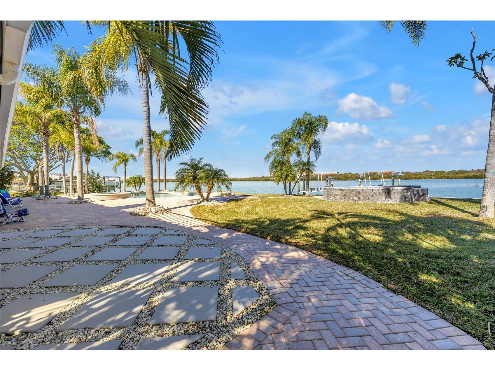 583 Crystal Drive Madeira Beach FL 33708 TB8474247 image67