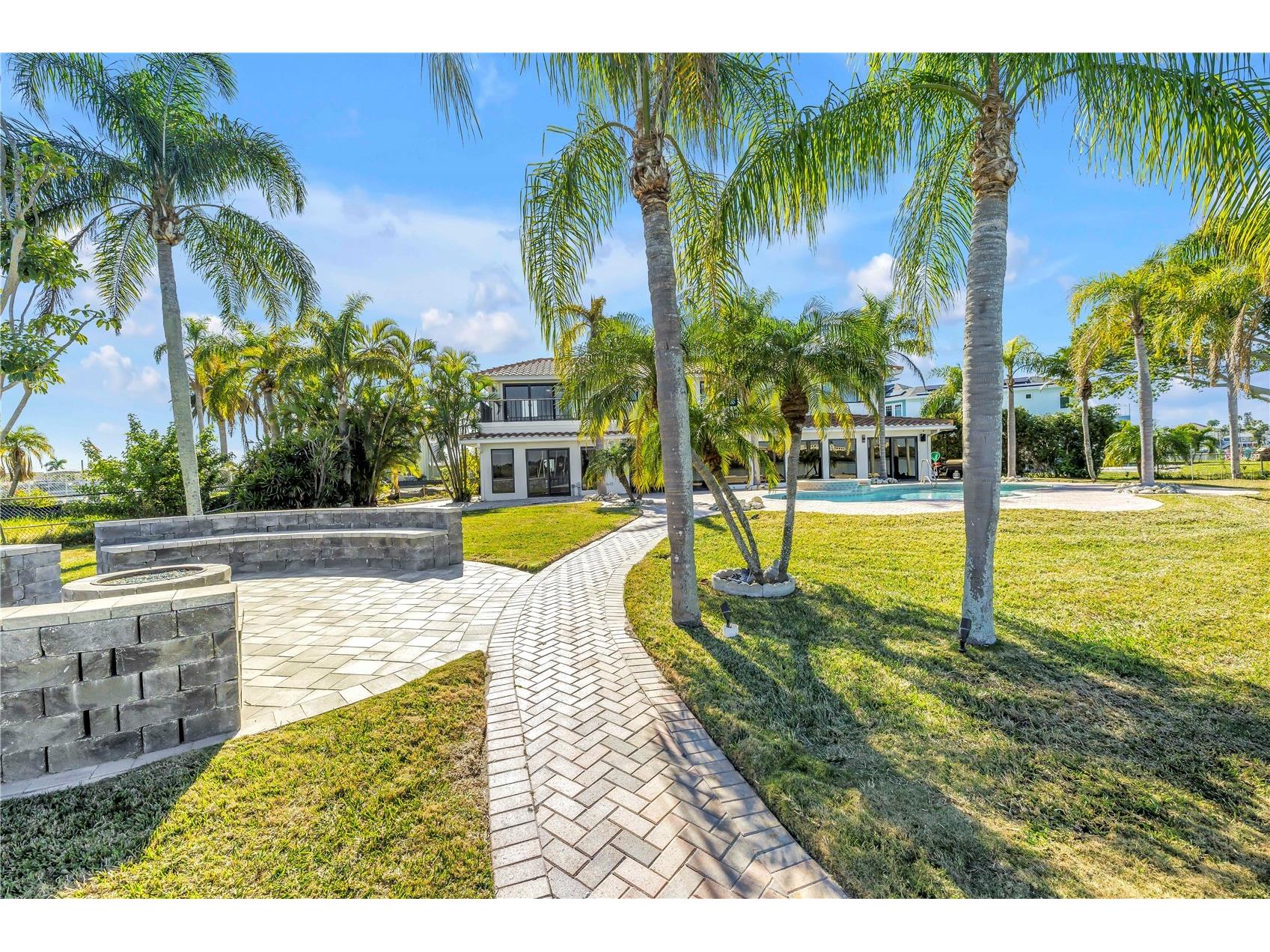 583 Crystal Drive Madeira Beach FL 33708 TB8474247 image68