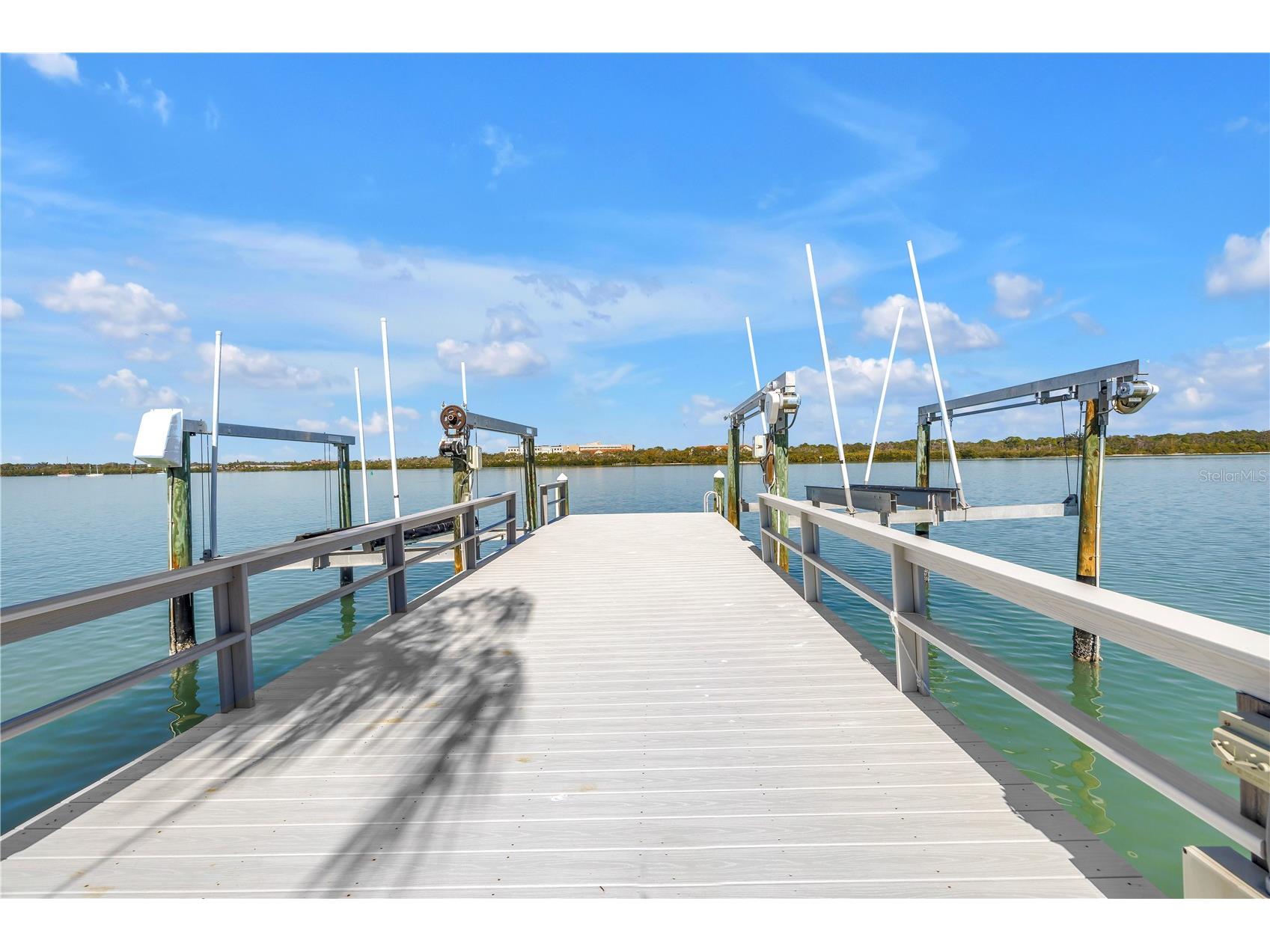 583 Crystal Drive Madeira Beach FL 33708 TB8474247 image86