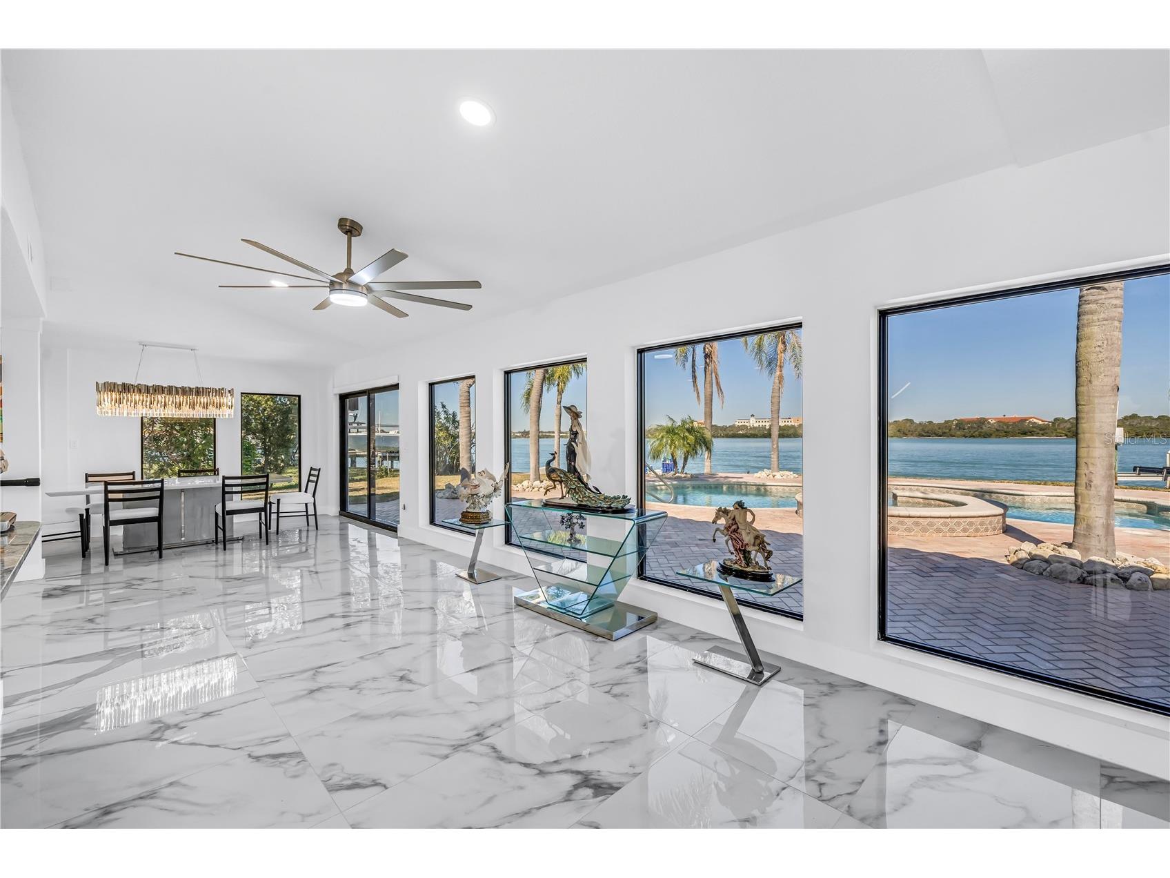 583 Crystal Drive Madeira Beach FL 33708 TB8474247 image9