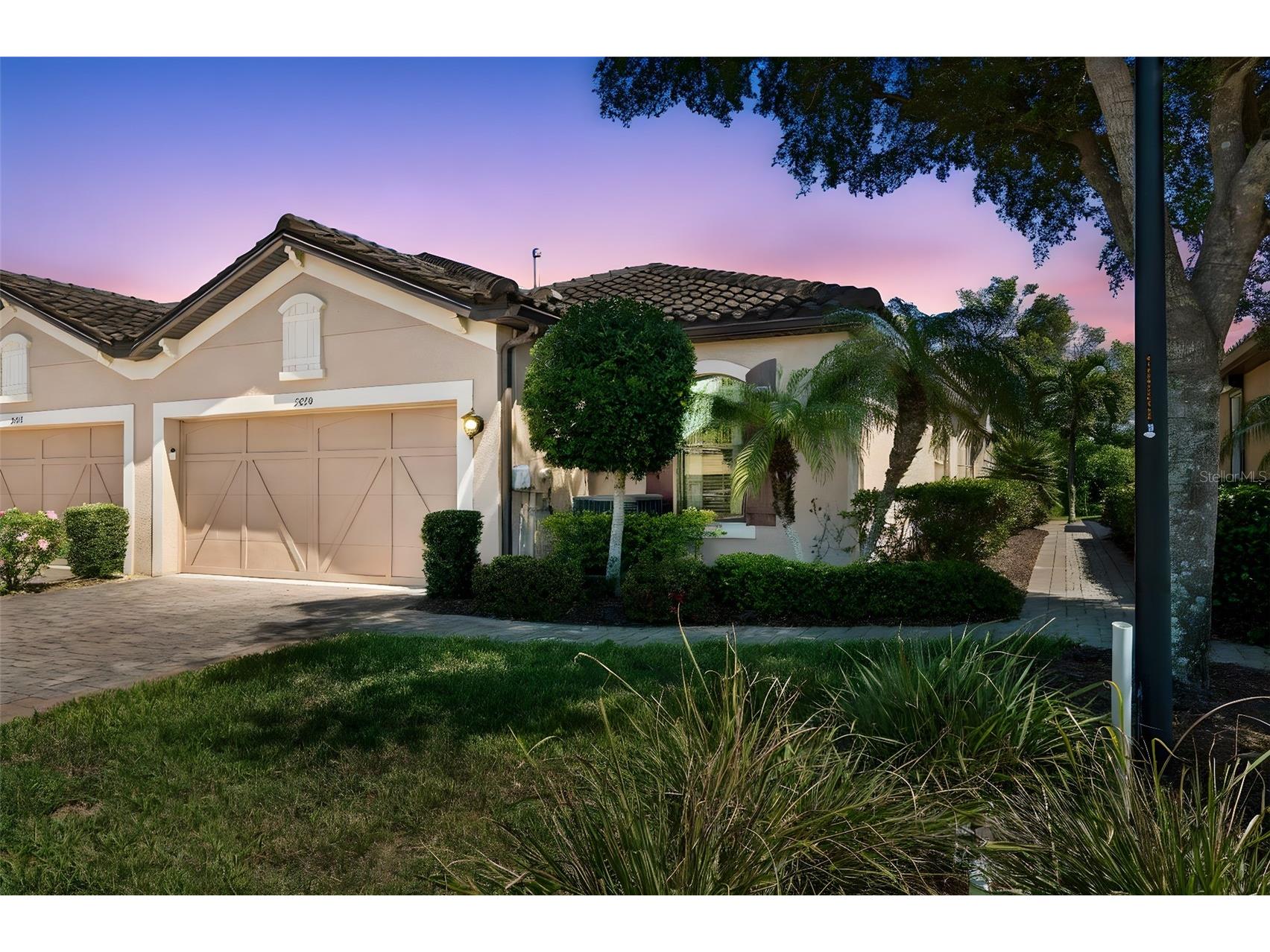 5830 Cavano Drive Sarasota FL 34231 TB8488712 image1