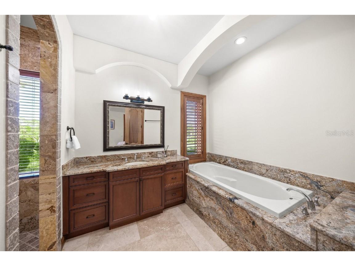 5830 Jamila River Drive Venice FL 34293 - LEMON BAY A4662552 image36