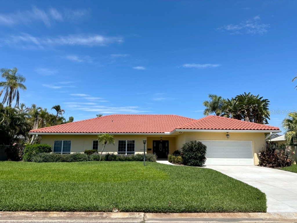 5830 Leeland Street S Saint Petersburg FL 33715 U8195545 image1