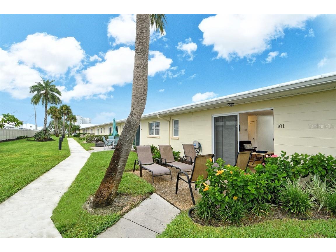 5830 Midnight Pass Road #101 Sarasota FL 34242 - GULF A4664388 image1