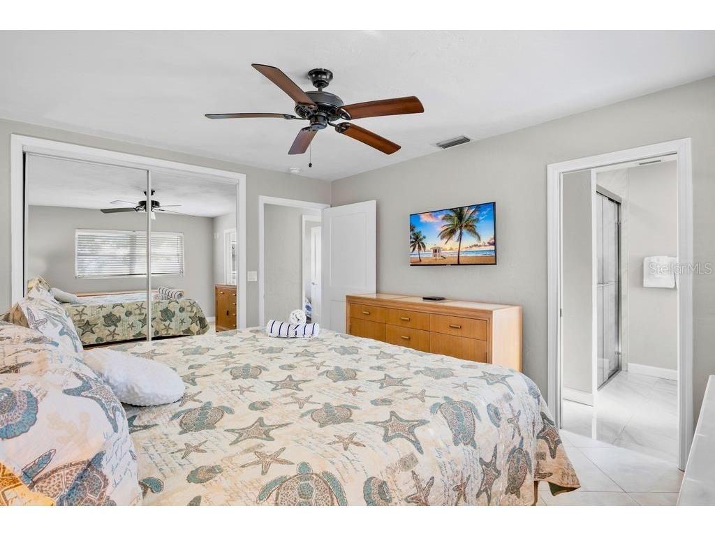 5830 Midnight Pass Road #107 Sarasota FL 34242 A4679302 image13