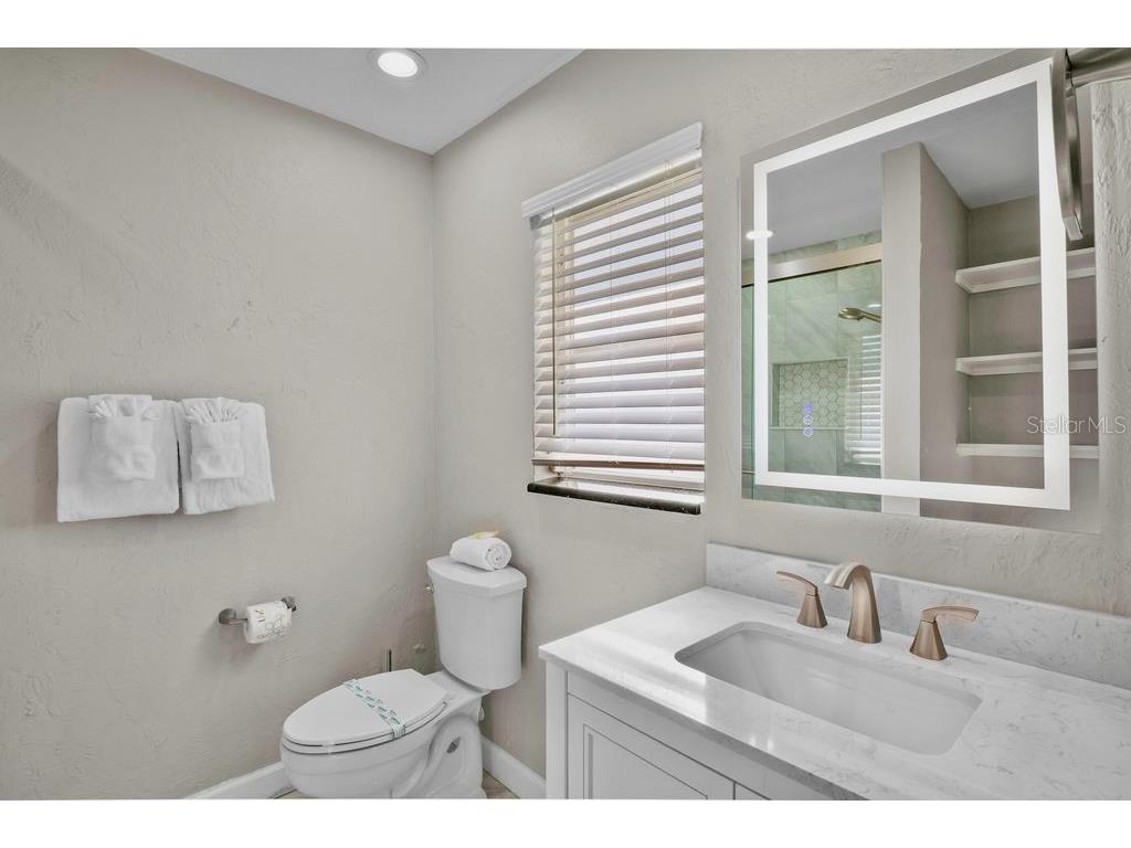 5830 Midnight Pass Road #107 Sarasota FL 34242 A4679302 image15