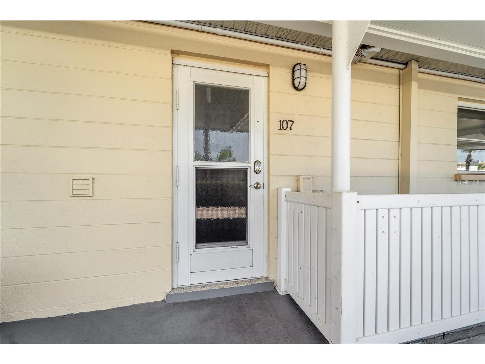 5830 Midnight Pass Road #107 Sarasota FL 34242 A4679302 image2