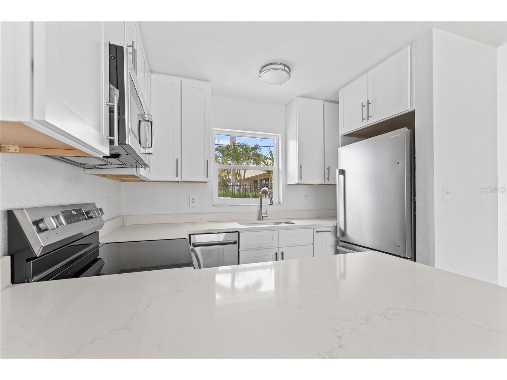 5830 Midnight Pass Road #29 Sarasota FL 34242 A4694023 image8
