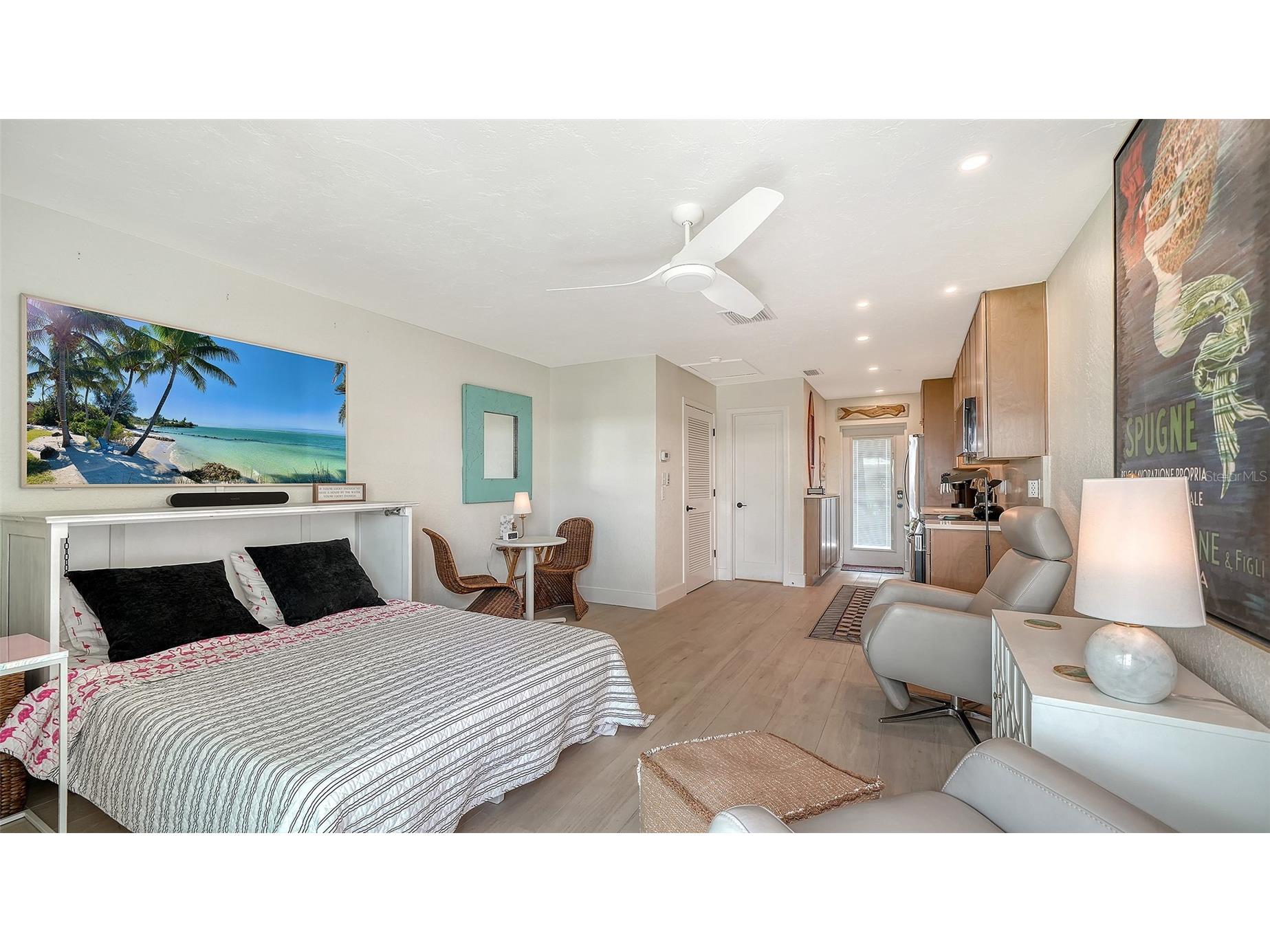 5830 Midnight Pass Road #32 Sarasota FL 34242 A4694962 image9