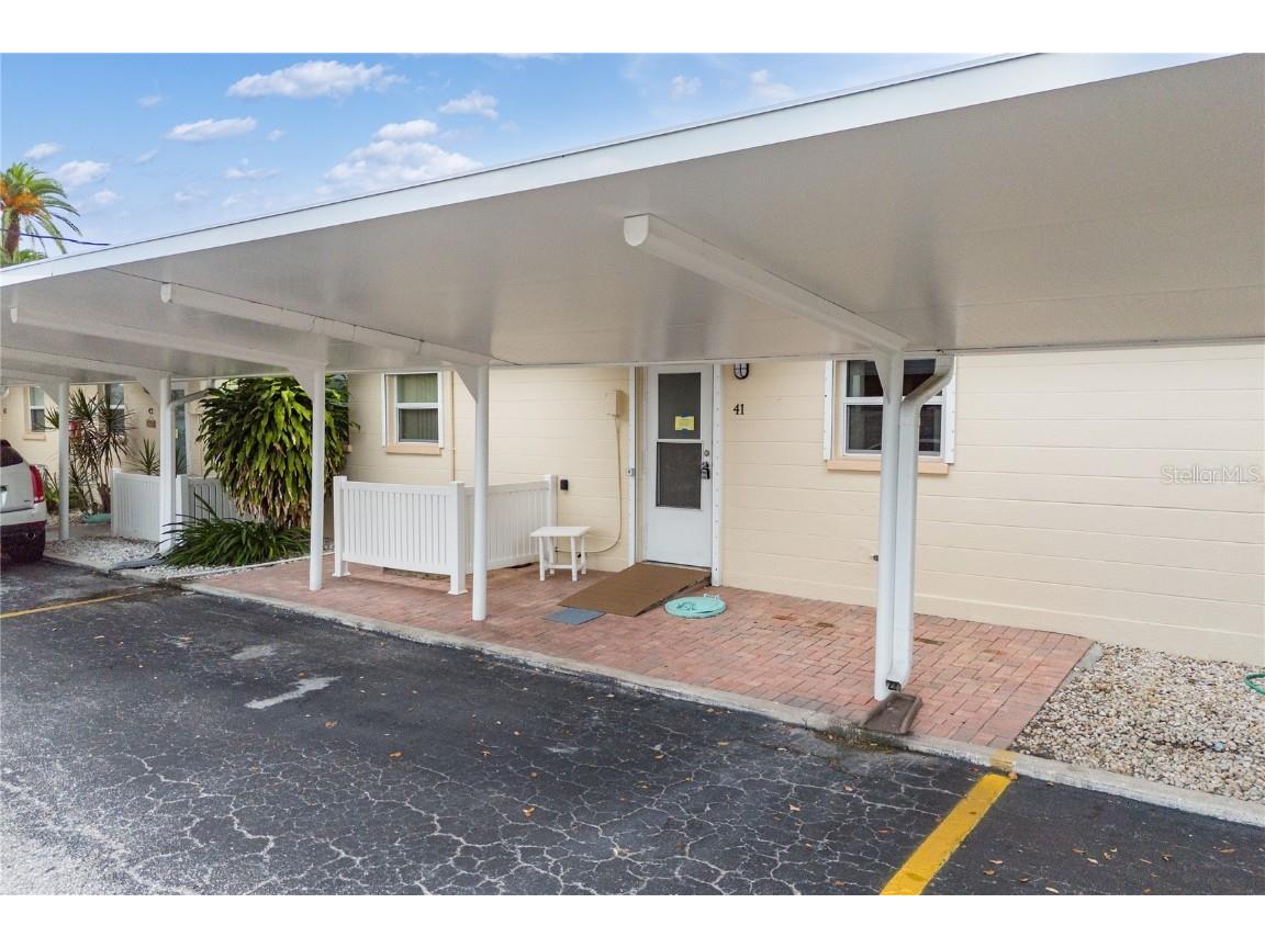 5830 Midnight Pass Road #41 Sarasota FL 34242 A4584149 image1