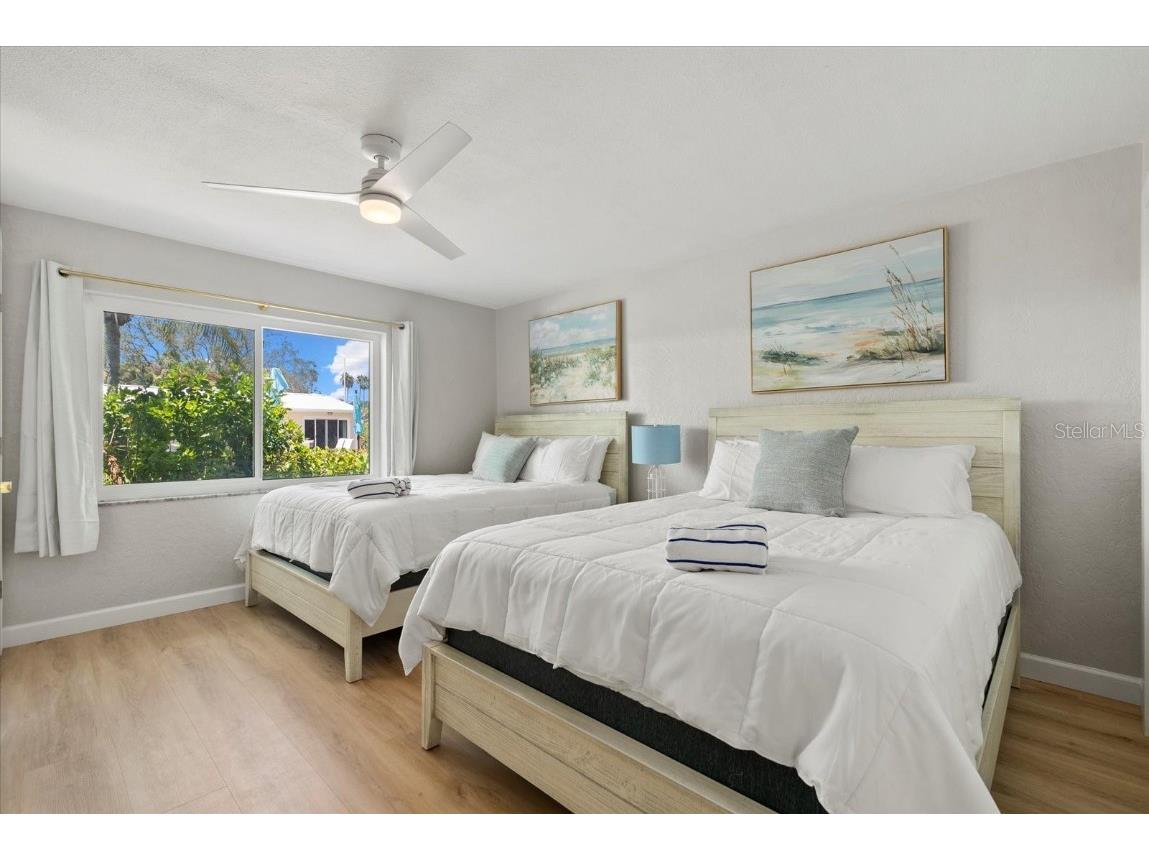 5830 Midnight Pass Road #46 Sarasota FL 34242 A4661447 image12