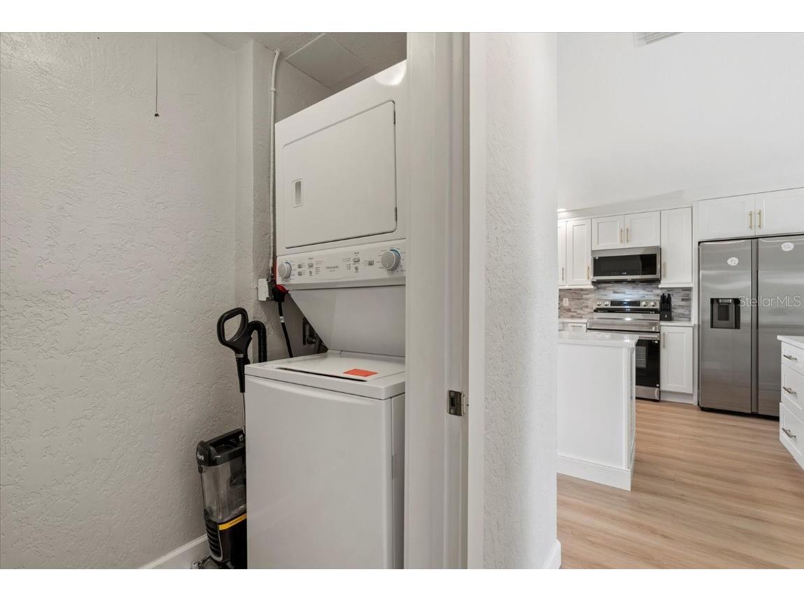 5830 Midnight Pass Road #46 Sarasota FL 34242 A4661447 image16