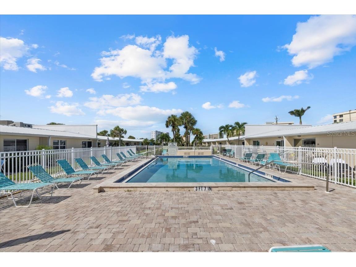 5830 Midnight Pass Road #52 Sarasota FL 34242 A4664667 image18