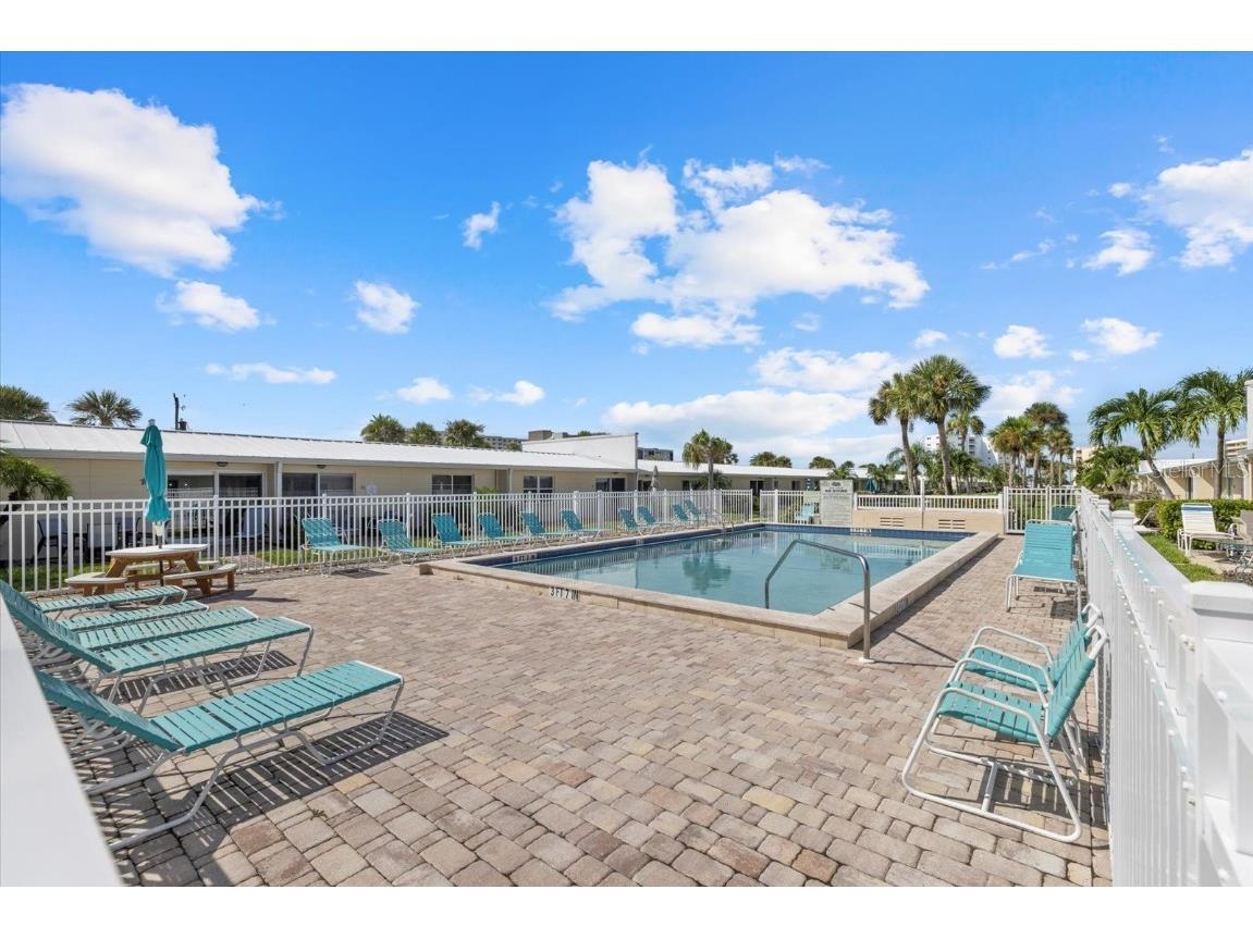 5830 Midnight Pass Road #52 Sarasota FL 34242 A4664667 image19