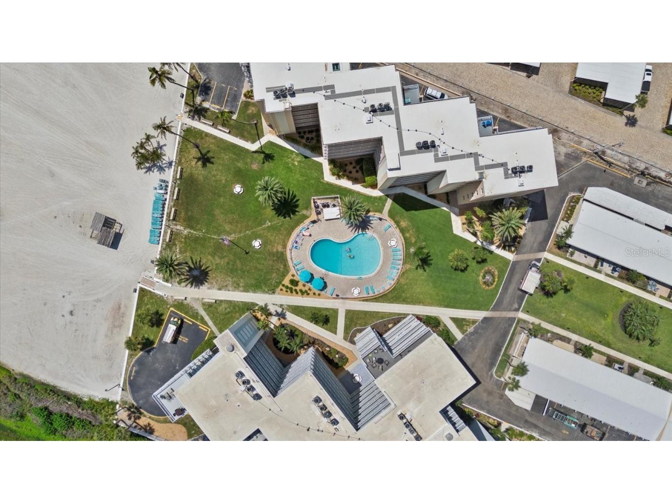 5830 Midnight Pass Road #52 Sarasota FL 34242 A4664667 image27