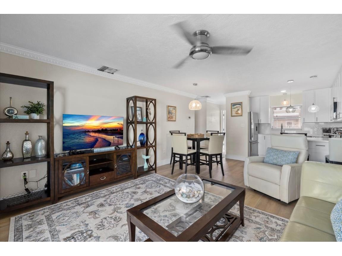 5830 Midnight Pass Road #52 Sarasota FL 34242 A4664667 image6