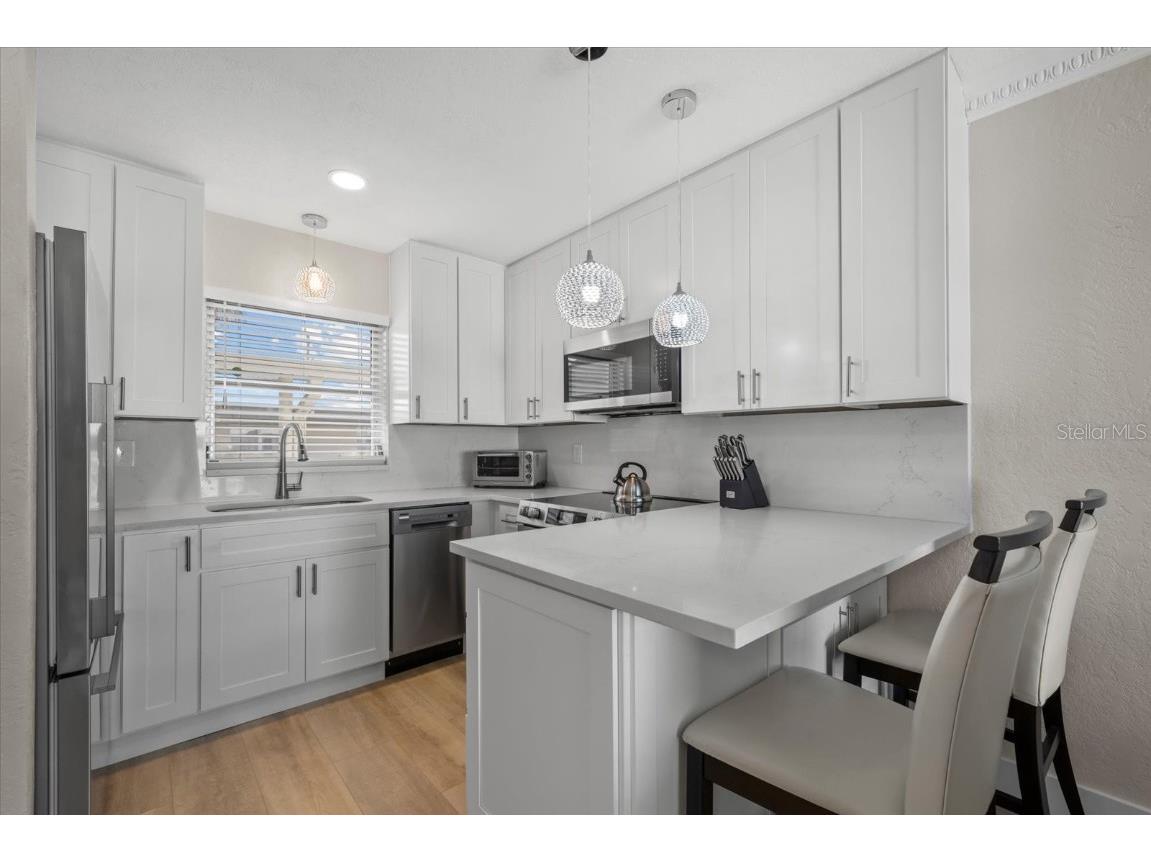 5830 Midnight Pass Road #52 Sarasota FL 34242 A4664667 image7