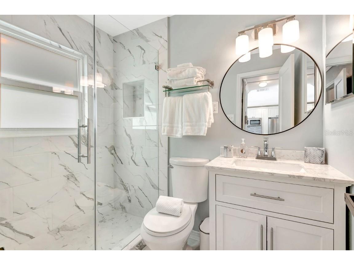 5830 Midnight Pass Road #61 Sarasota FL 34242 - GULF OF MEXICO A4672481 image16