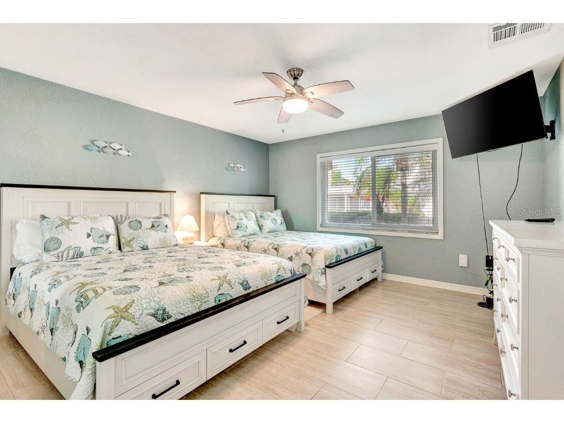 5830 Midnight Pass Road #61 Sarasota FL 34242 - GULF OF MEXICO A4672481 image18