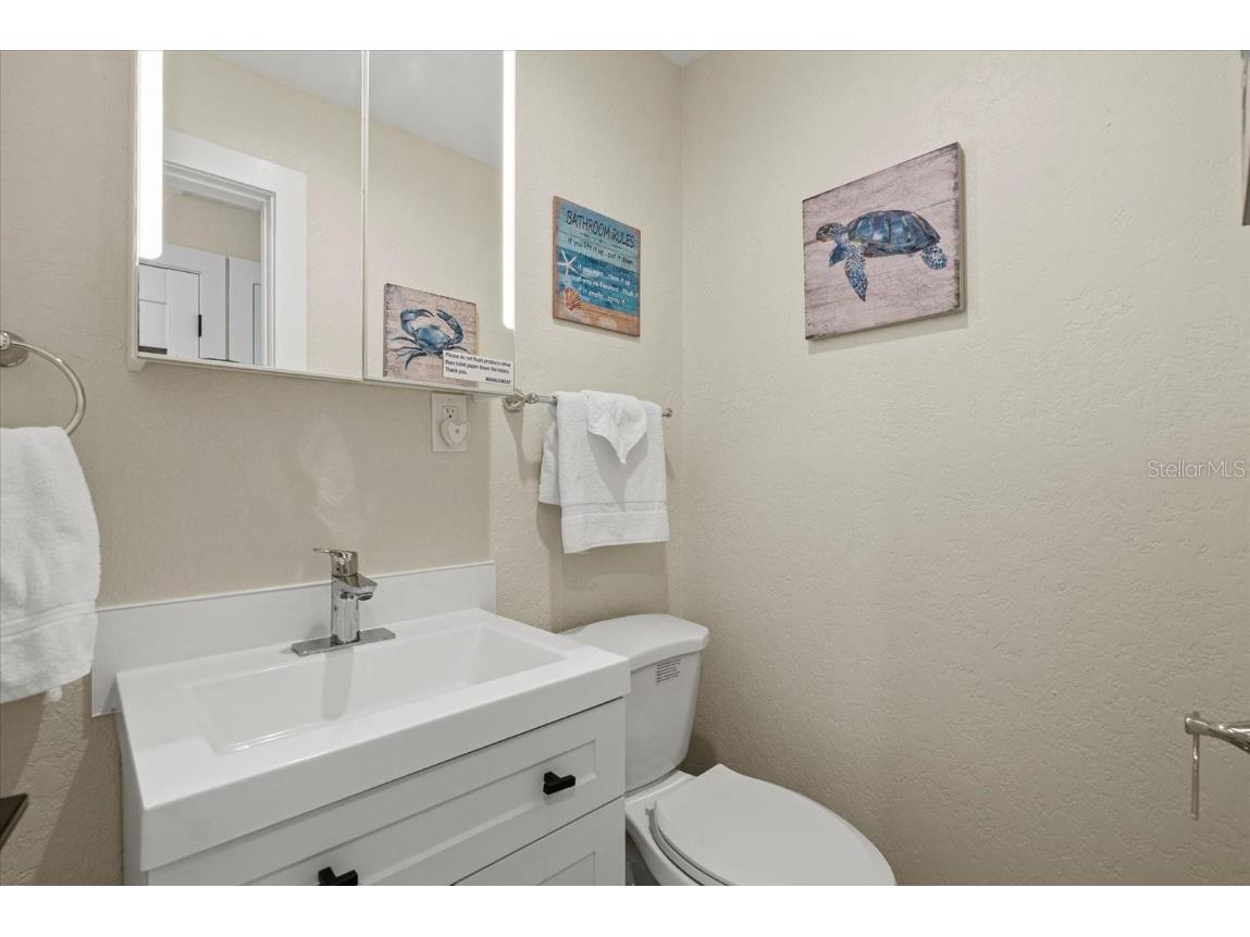 5830 Midnight Pass Road #63 Sarasota FL 34242 A4672897 image11