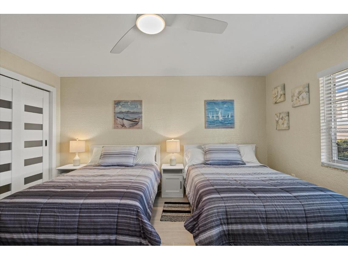 5830 Midnight Pass Road #63 Sarasota FL 34242 A4672897 image14