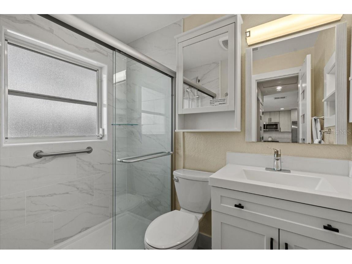 5830 Midnight Pass Road #63 Sarasota FL 34242 A4672897 image15