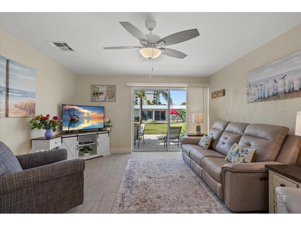 5830 Midnight Pass Road #63 Sarasota FL 34242 A4672897 image8