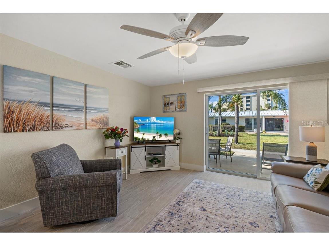 5830 Midnight Pass Road #63 Sarasota FL 34242 A4672897 image9