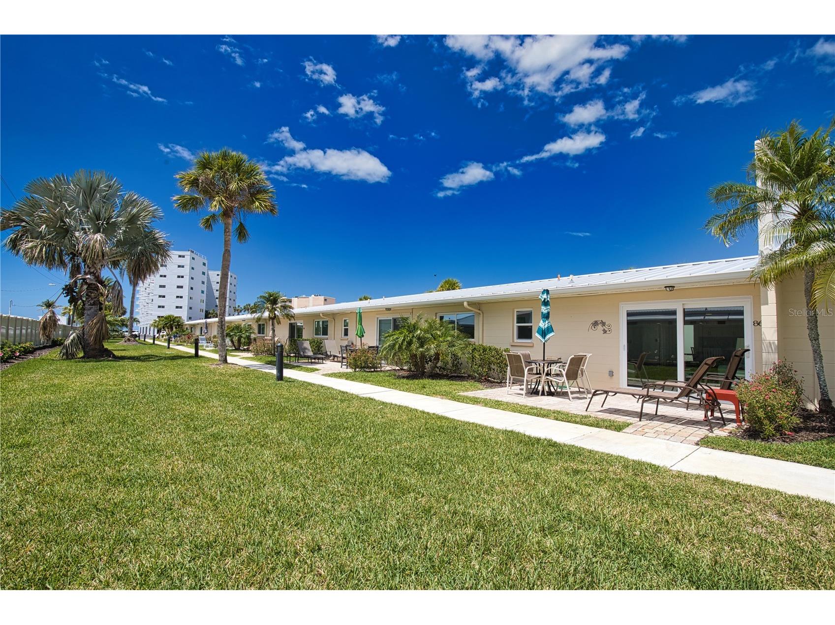 5830 Midnight Pass Road #86 Sarasota FL 34242 A4691019 image1