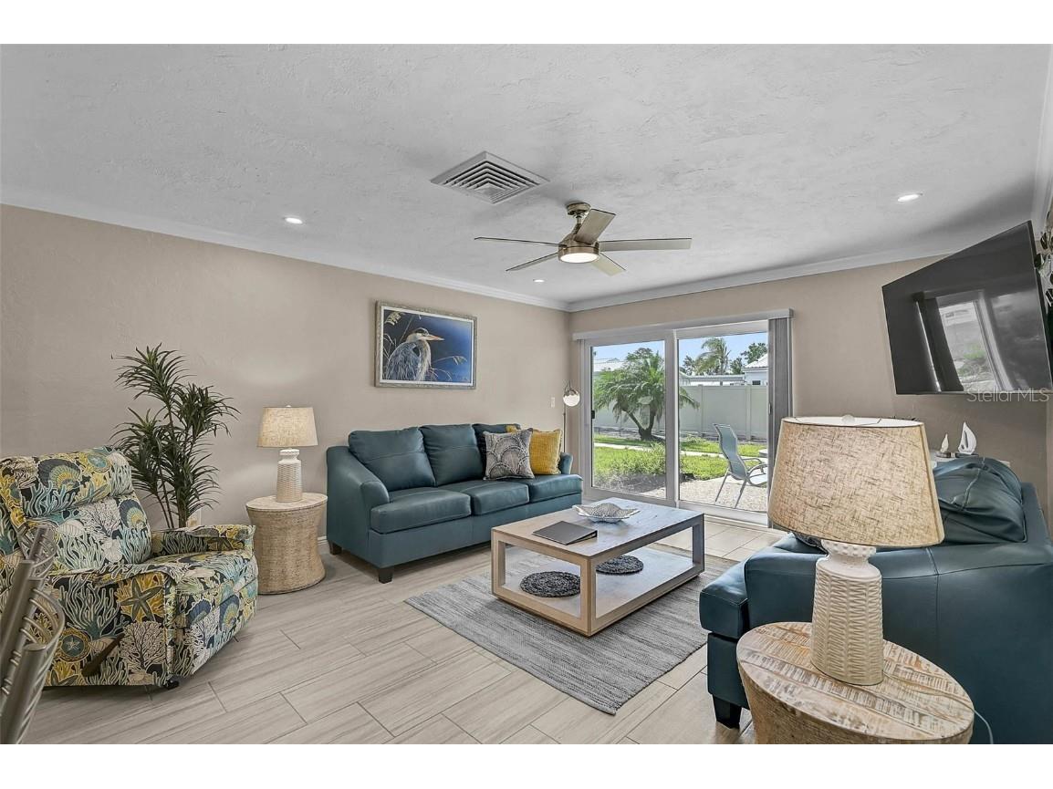 5830 Midnight Pass Road #89 Sarasota FL 34242 A4662656 image10