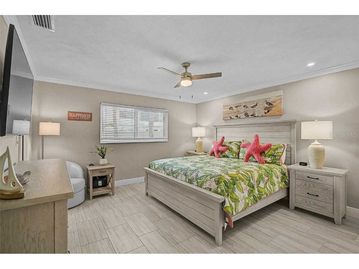 5830 Midnight Pass Road #89 Sarasota FL 34242 A4662656 image15