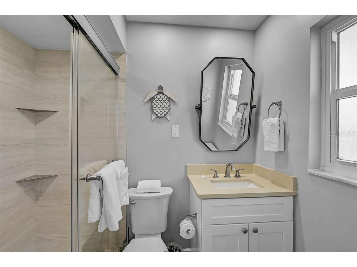 5830 Midnight Pass Road #89 Sarasota FL 34242 A4662656 image18