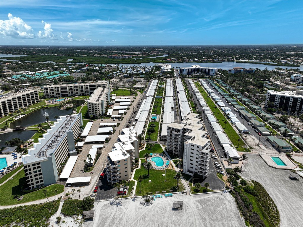 5830 Midnight Pass Road #89 Sarasota FL 34242 A4662656 image40