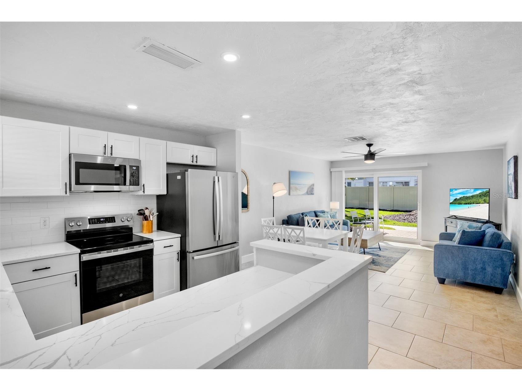 5830 Midnight Pass Road #93 Sarasota FL 34242 A4699632 image6