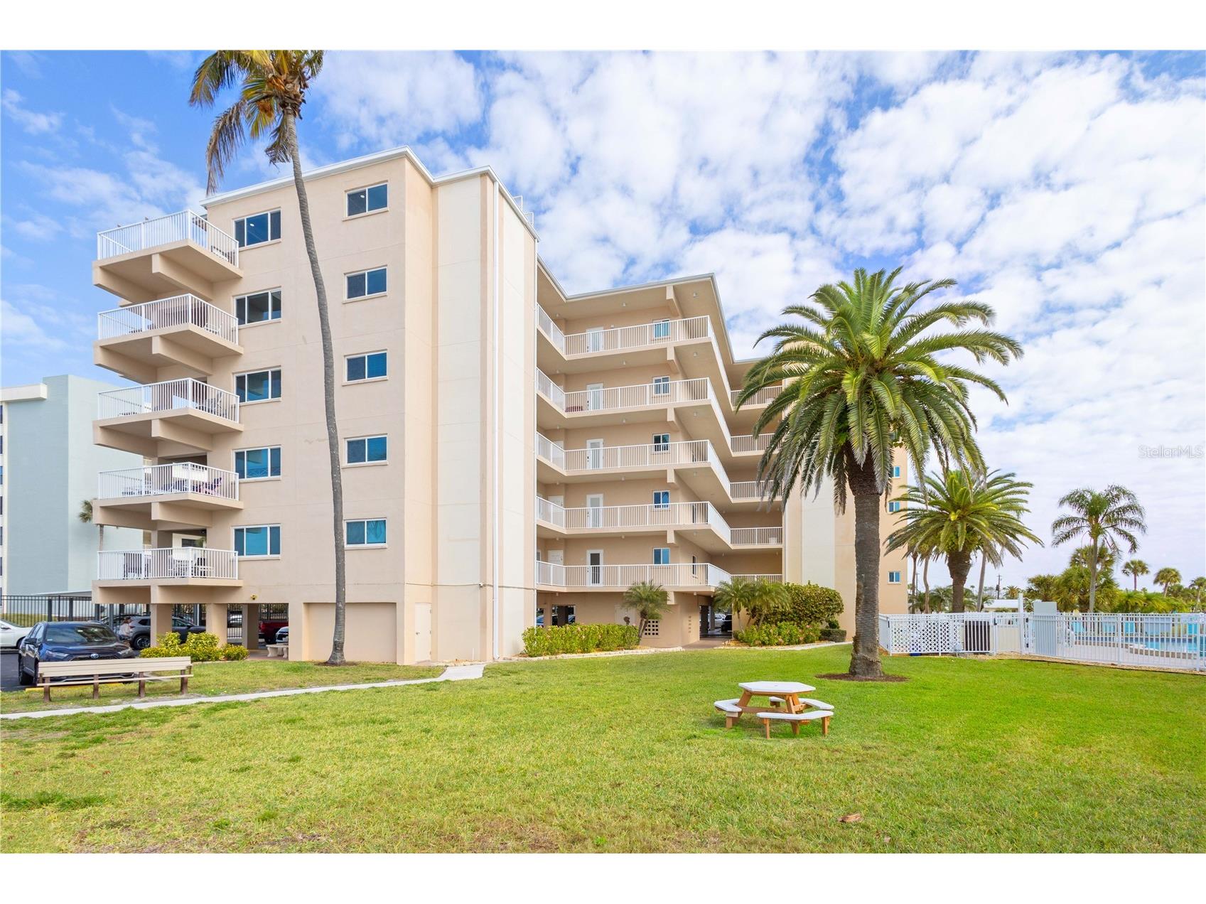 5830 Midnight Pass Road #T22 Sarasota FL 34242 A4689210 image1