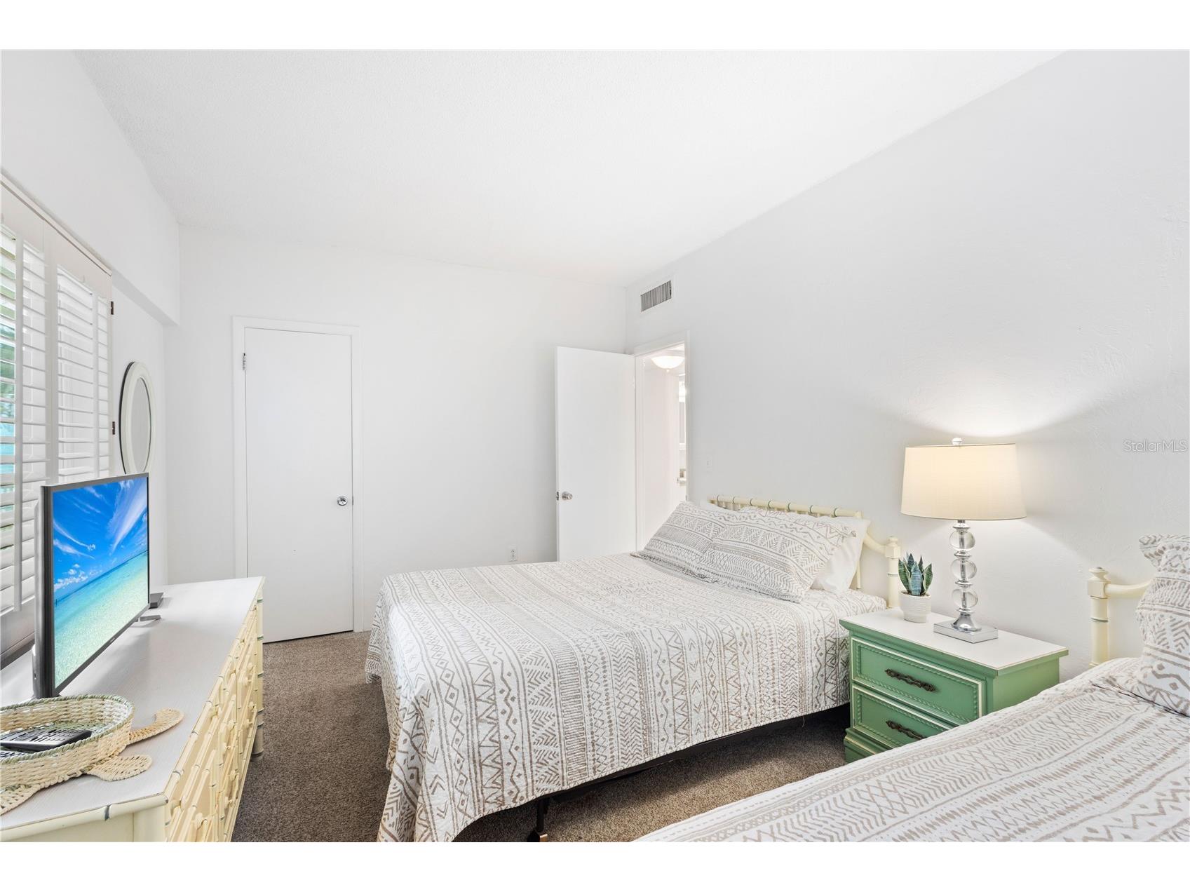 5830 Midnight Pass Road #T22 Sarasota FL 34242 A4689210 image7