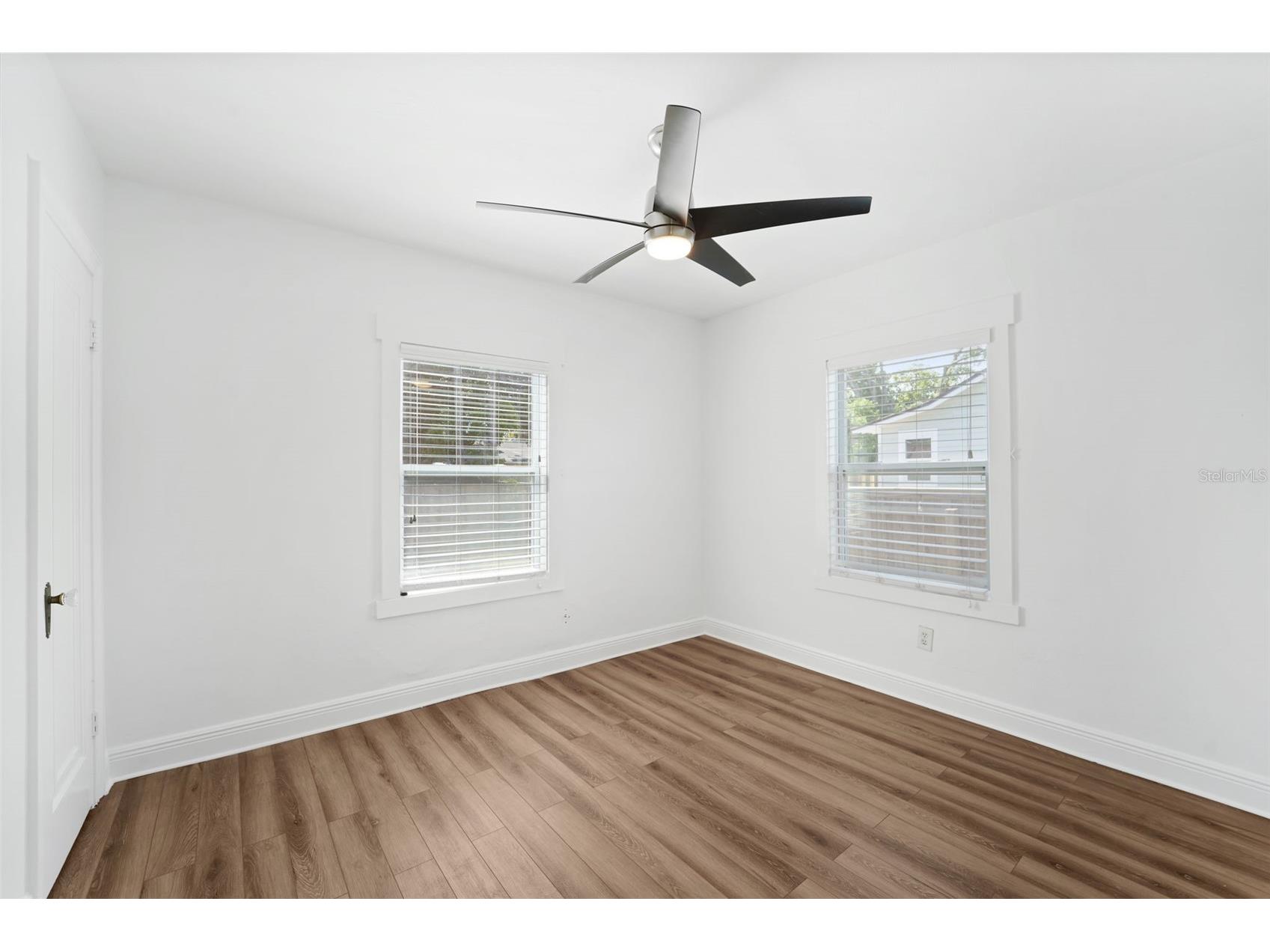 5831 43rd Street N Saint Petersburg FL 33714 TB8526226 image11