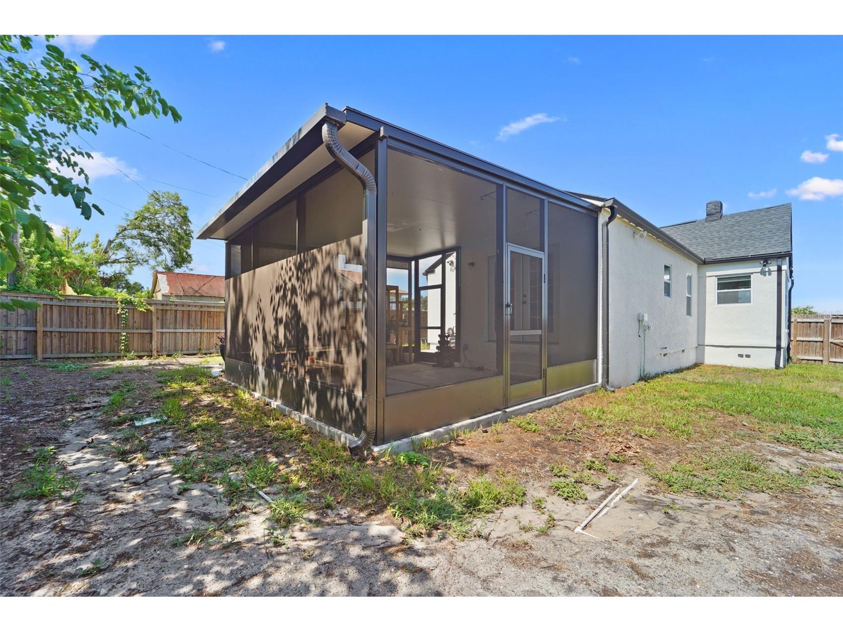 5831 43rd Street N Saint Petersburg FL 33714 TB8526226 image24